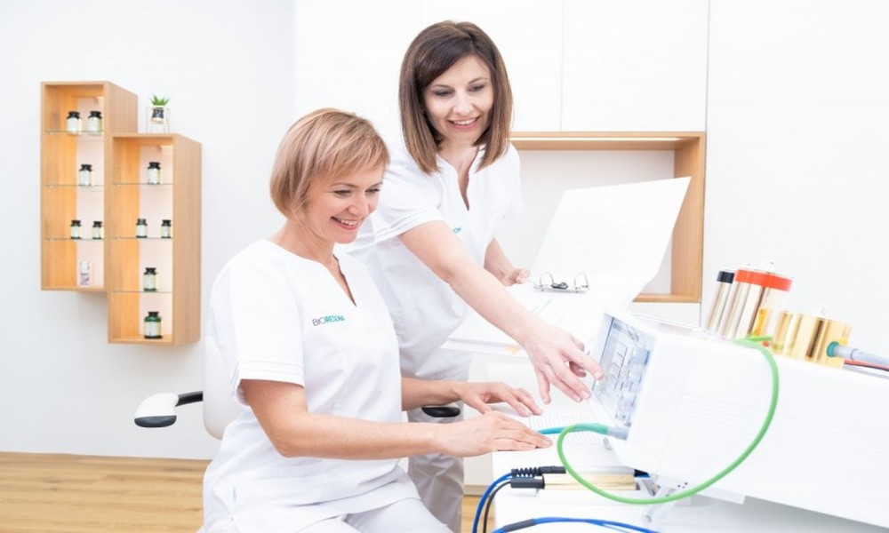 10 Reasons to Visit a Naturopathic Therapies Clinic This Year